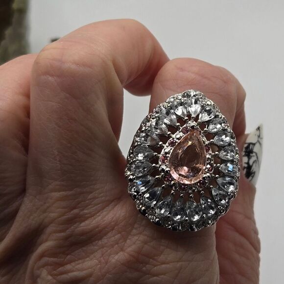 "5/$25" Large Silvertone Peach Pear Shaped Crystal Cocktail Ring Sz 7 - Picture 4 of 6